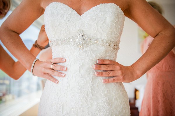 Ślub się zbliża – co z sukienką?
