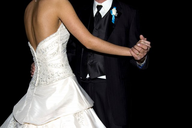 pierwszy taniec ślubny - nowożeńcy