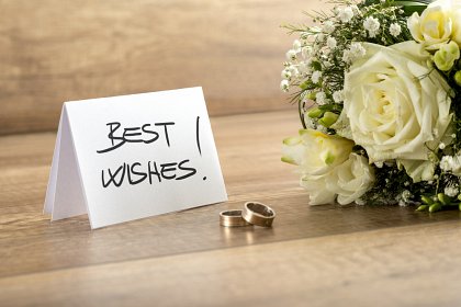 Życzenia ślubne - lista ciekawych życzeń dla Młodej Pary