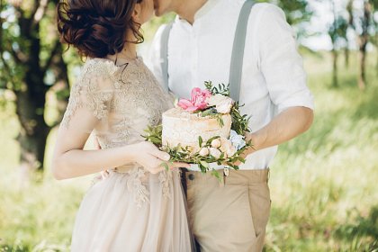Na co zwrócić uwagę wybierając tort na wesele?