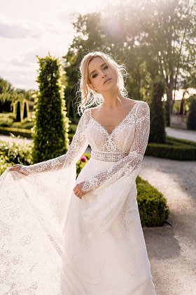 Ile kosztuje uszycie sukni ślubnej?