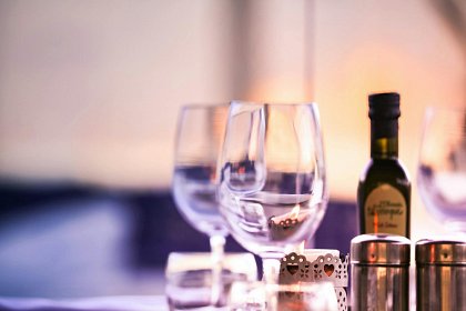 Romantyczna kolacja w stylu polskim – gdzie w Warszawie zjesz najlepiej?